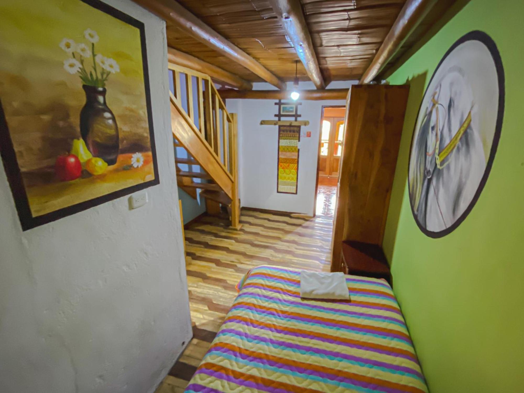 Hosteria Chukirawa 쿠이로토아 외부 사진